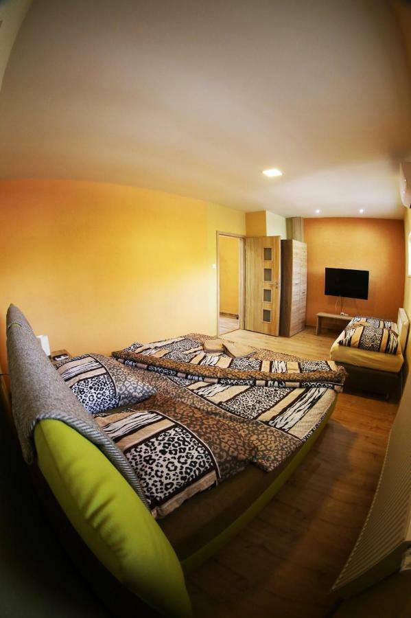 Apartmany Dimitra Štúrovo Extérieur photo